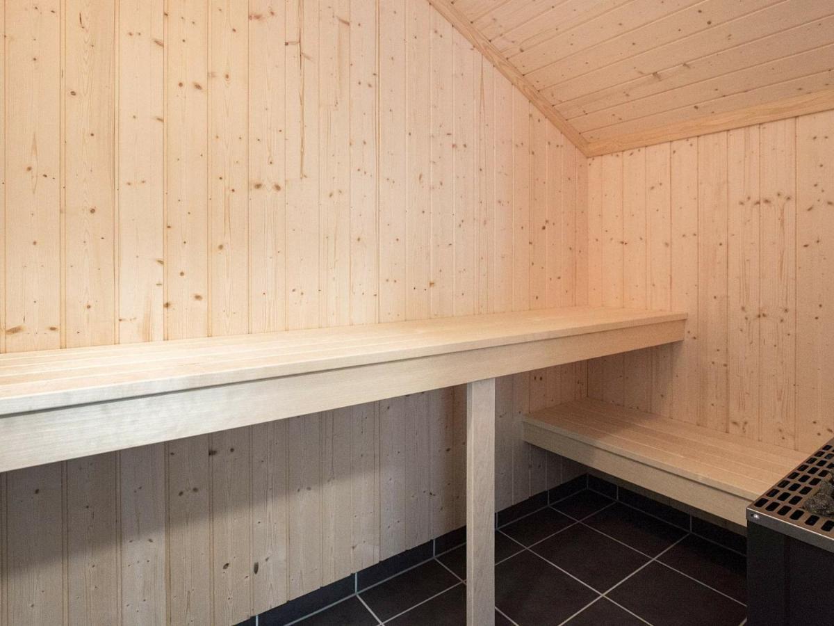8 Person Holiday Home In Gro Enbrode Großenbrode Exterior foto